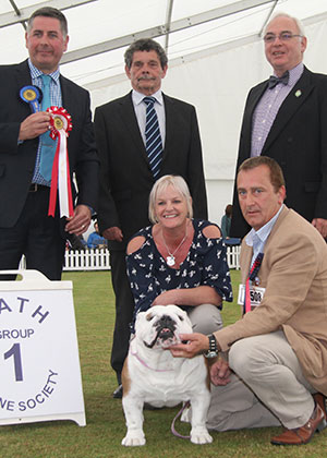 Mr & Mrs P & H Seal Ch Sealaville He's Tylerwith group judge Mr J Horswell, Mr B Ford (Secretary) & Mr W Browne-Cole (Chairman) 