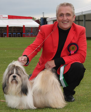 Mrs D A & Mr J S Willett Saffron Sherhy I Walk'n Talk With Debeaux