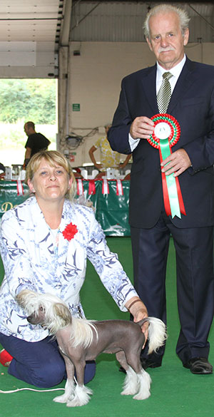 Mrs S Grant Moretonia Passion Parade At Moorheath with spbeg judge Mr S Hall