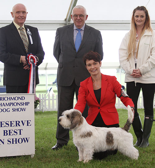 Mrs S Robertson & Mrs W Doherty Ch Soletrader Magic Mike with BIS judge Mr D Guy, Dr R James (Secretary) & L Green (Natural Instinct) 