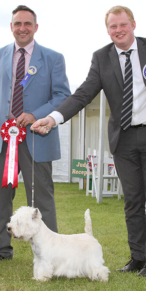 Mr I, Mrs F & Mr T West Ch Tomlyndon Eager Ernest JW