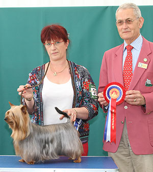 Mr J L Mault Limartine Rage In Red with Mr G King (Chief Steward)