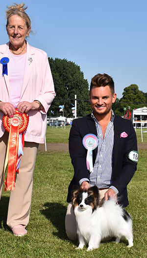 Mrs I & Mr G Robb Gleniren Who's Your Daddy with puppy group judge Mrs M Purnell-Carpenter